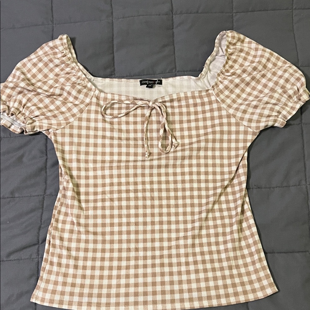 Forever 21 Tan Checkered Puff Sleeve Blouse